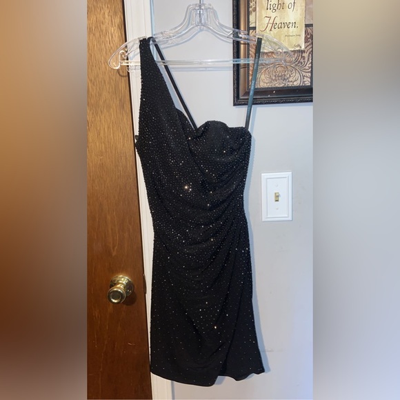 black homecoming dress, one shoulder, that has rhinestones over the whole dress! - Picture 1 of 2